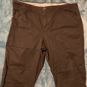 Intro Capri women’s brown size 18